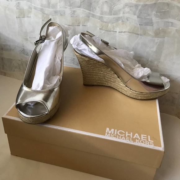 Michael Kors Metallic Pu Kami SlingBack Wedges - Picture 7 of 14